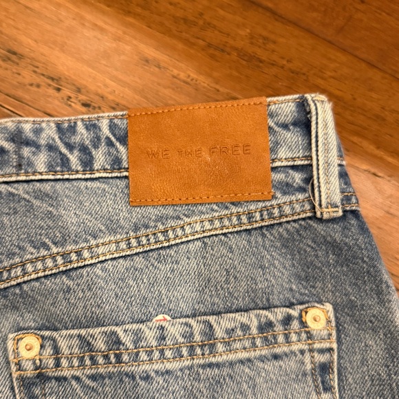 Free People We the Free Tennessee Low Rise Jeans, size 28 - Picture 8 of 9